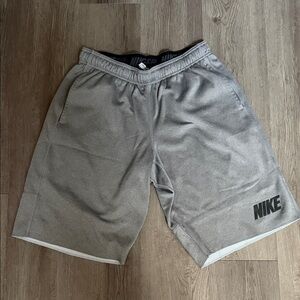 Nike Athletic Men's Shorts in Gray